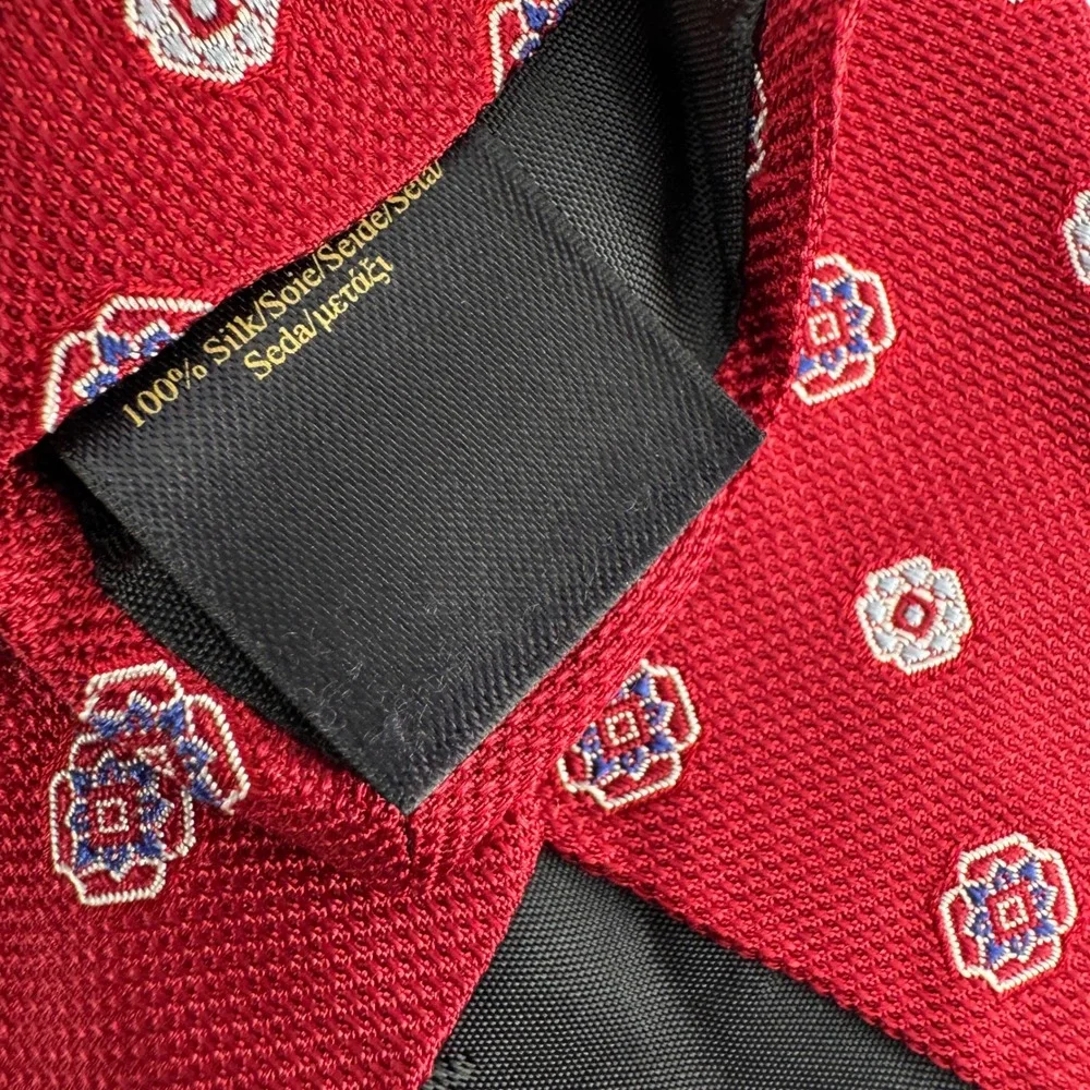 Brooks Brothers Silk Tie Red Geometric Medallion Made in USA Italian Fabric
